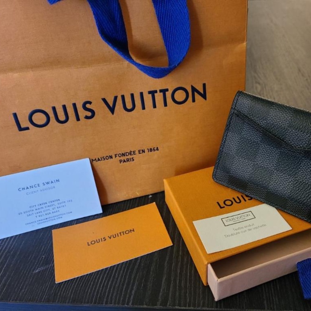 Louis Vuitton Damier Graphite Mens Card Wallet